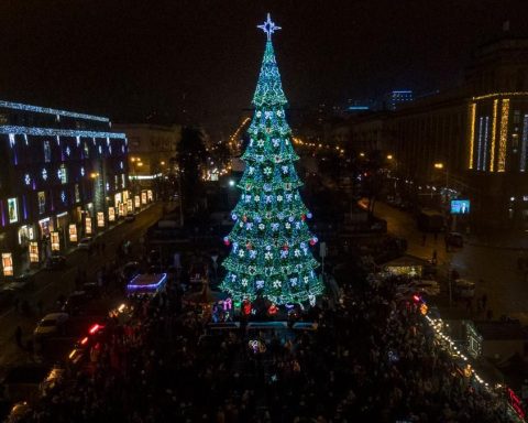 ялинка в Дніпрі