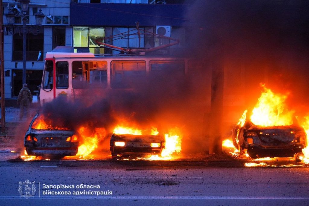 Наслідки обстрілу Запоріжжя