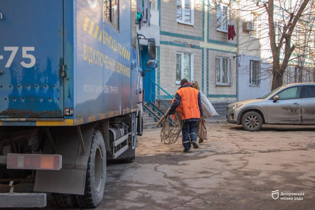 Працівники Дніпроводоканалу