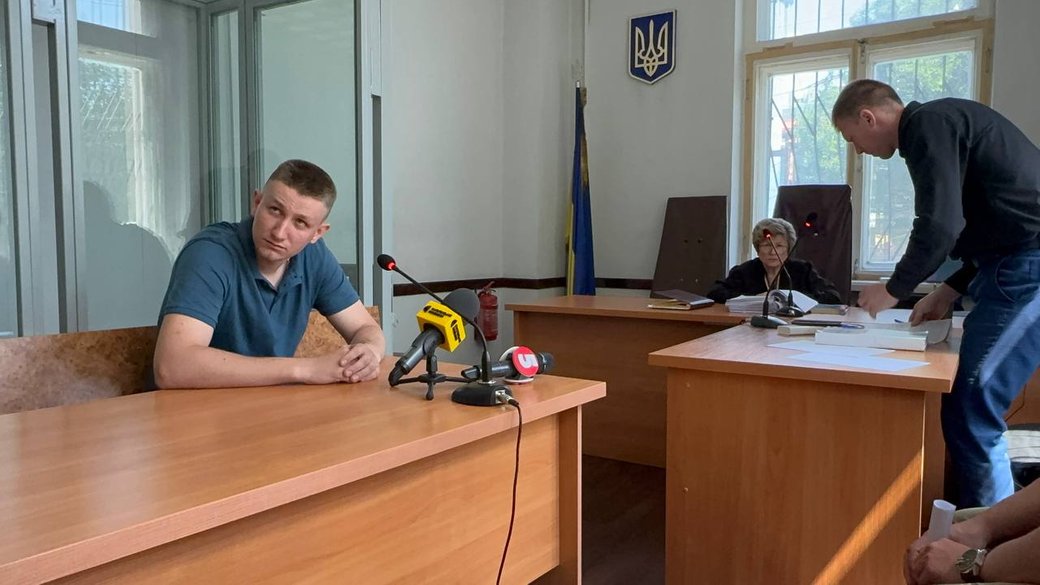 Експоліцейський Богдан Писаренко у залі суду. Суспільне Дніпро