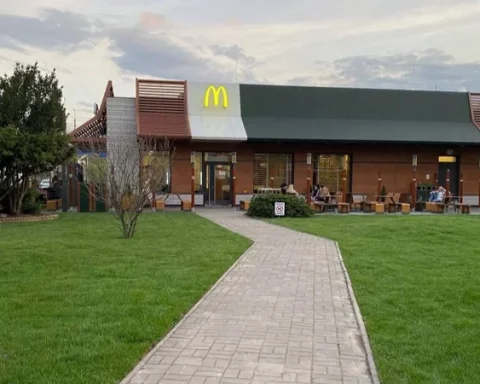Macdonalds Дніпро