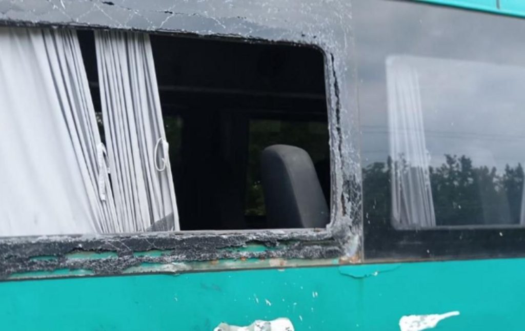 Наслідки обстрілу евакуаційного автобусу
