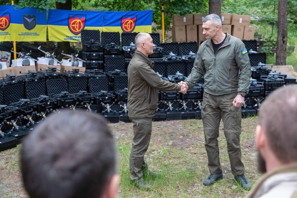 Віталій Кличко і військові ЗСУ