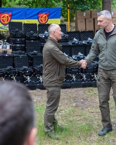 Віталій Кличко і військові ЗСУ