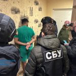 СБУ затримує шахраїв