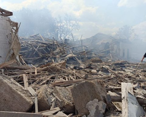 Наслідки удару по Гуляйполю Дніпропетровської області