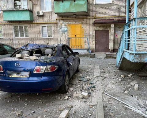 Наслідки обстрілу Нікополя