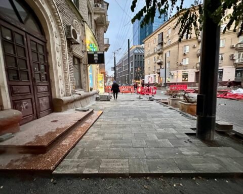 Ремонт на вулиці Липинського у Дніпрі