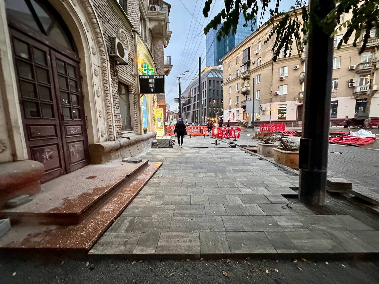 Ремонт на вулиці Липинського у Дніпрі