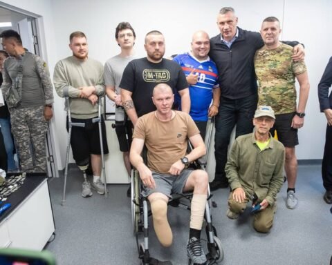 Кличко і військові