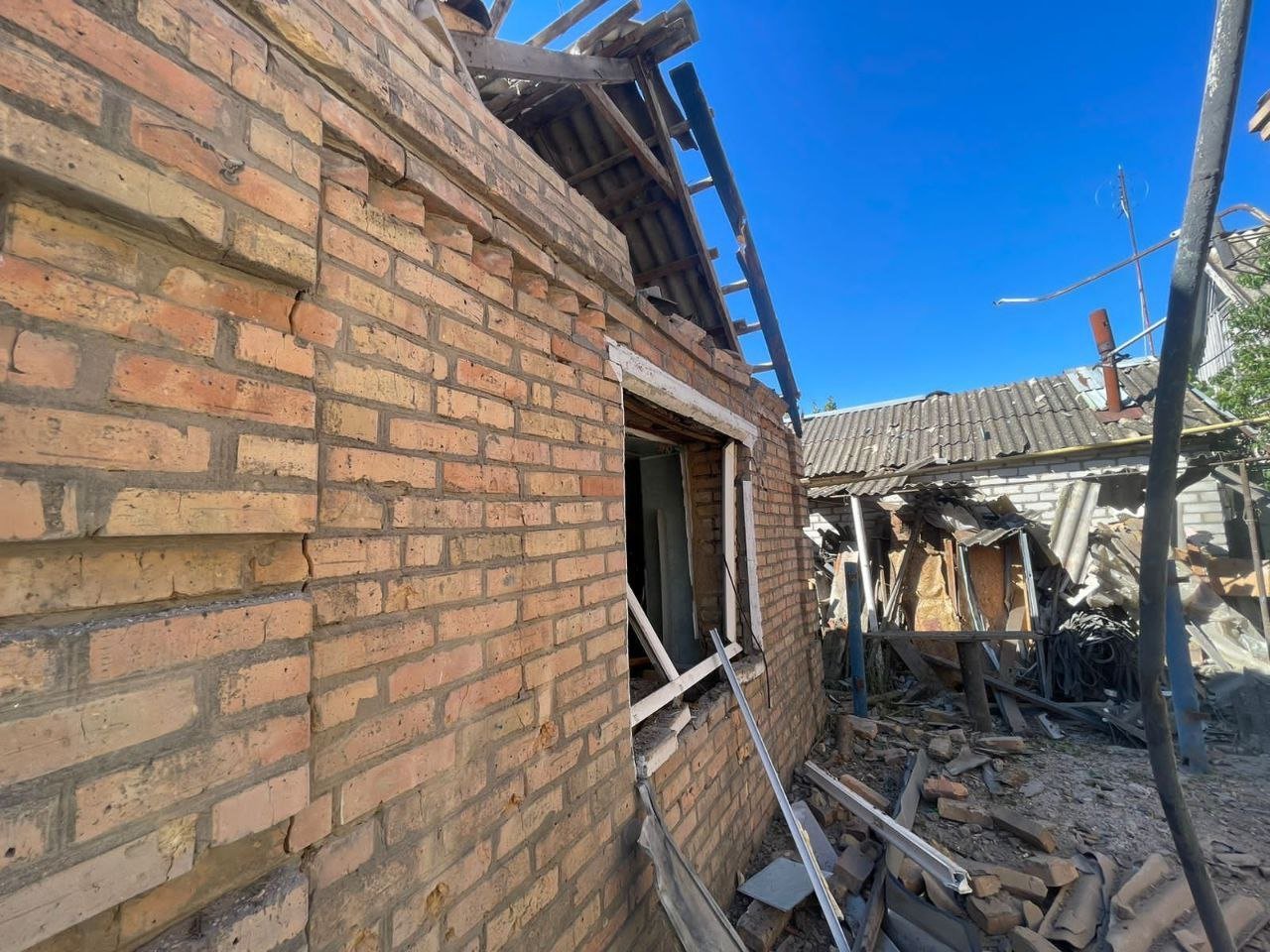Наслідки обстрілу Нікопольщини