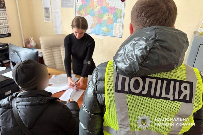 У Дніпрі викрили шахрайську схему з комунальними квартирами на понад 2 мільйони гривень