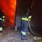 ДСНС ліквідують наслідки обстрілу Дніпропетровщини
