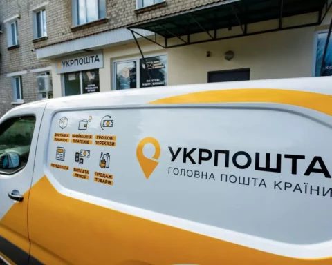 Укрпошта безкоштовно доставлятиме особисті речі загиблих військових їхнім родинам