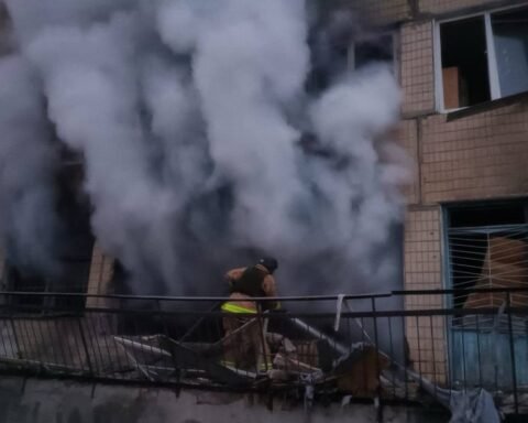 Масовані атаки на Дніпропетровщині: постраждали три райони