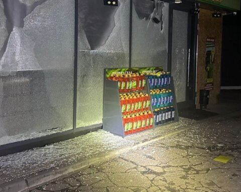 Сили ППО збили 12 дронів під час нічної атаки на Дніпропетровщину