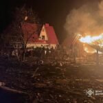 Нічні атаки на Дніпропетровщину: поранені, зруйновані будинки та пошкоджена інфраструктура