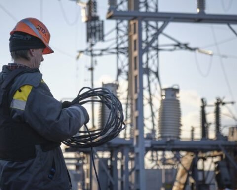 На Дніпропетровщині найскладніша ситуація з електропостачанням — Міненерго