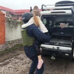 У Нікополі поранені 10-річна дівчинка та 64-річний чоловік через обстріли рф