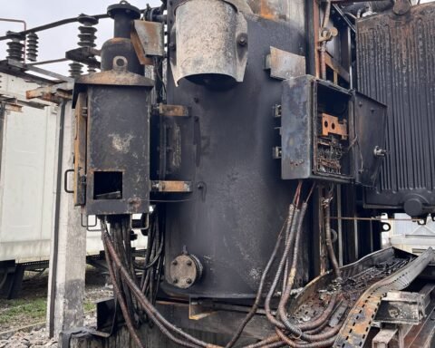 На Дніпропетровщині за тиждень відновили електропостачання для майже 95 тисяч родин