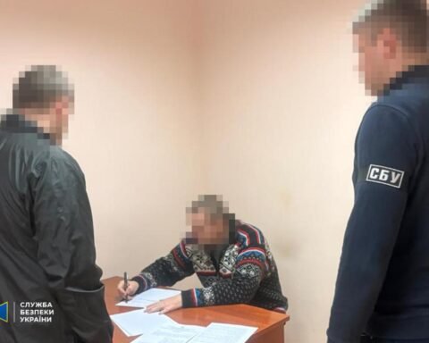 СБУ викрила масштабну корупцію на оборонному заводі в Дніпропетровській області