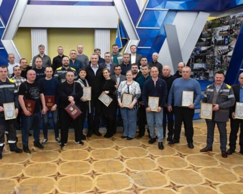 Віталій Кличко нагородив енергетиків за стійкість під час війни