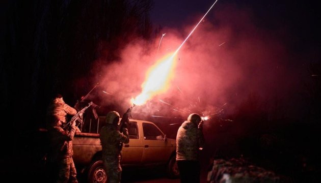 Атаки дронами на Дніпропетровщині: поранені, руйнування та знищені цілі