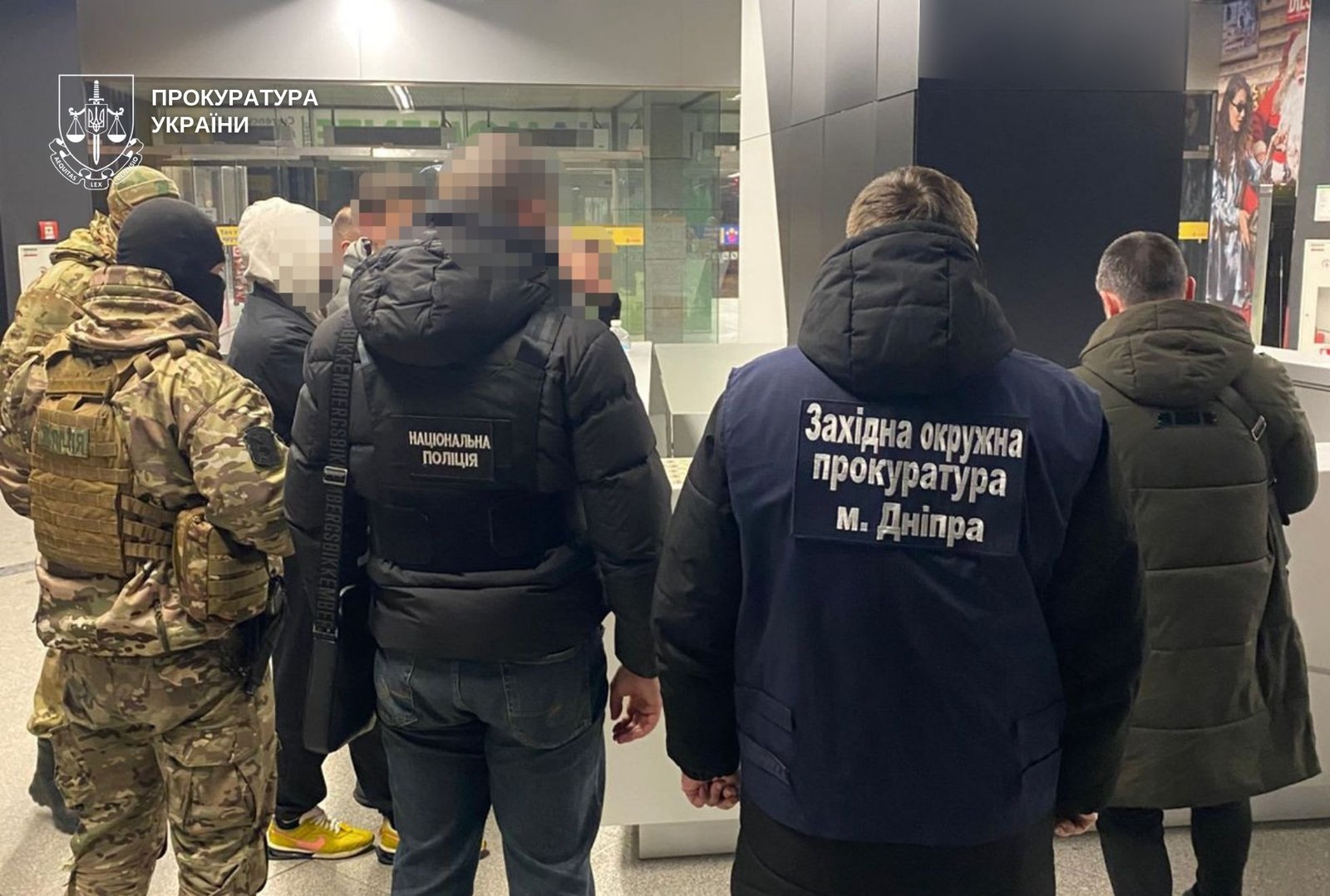 У Дніпрі викрили схему незаконного виїзду за кордон за $10 000