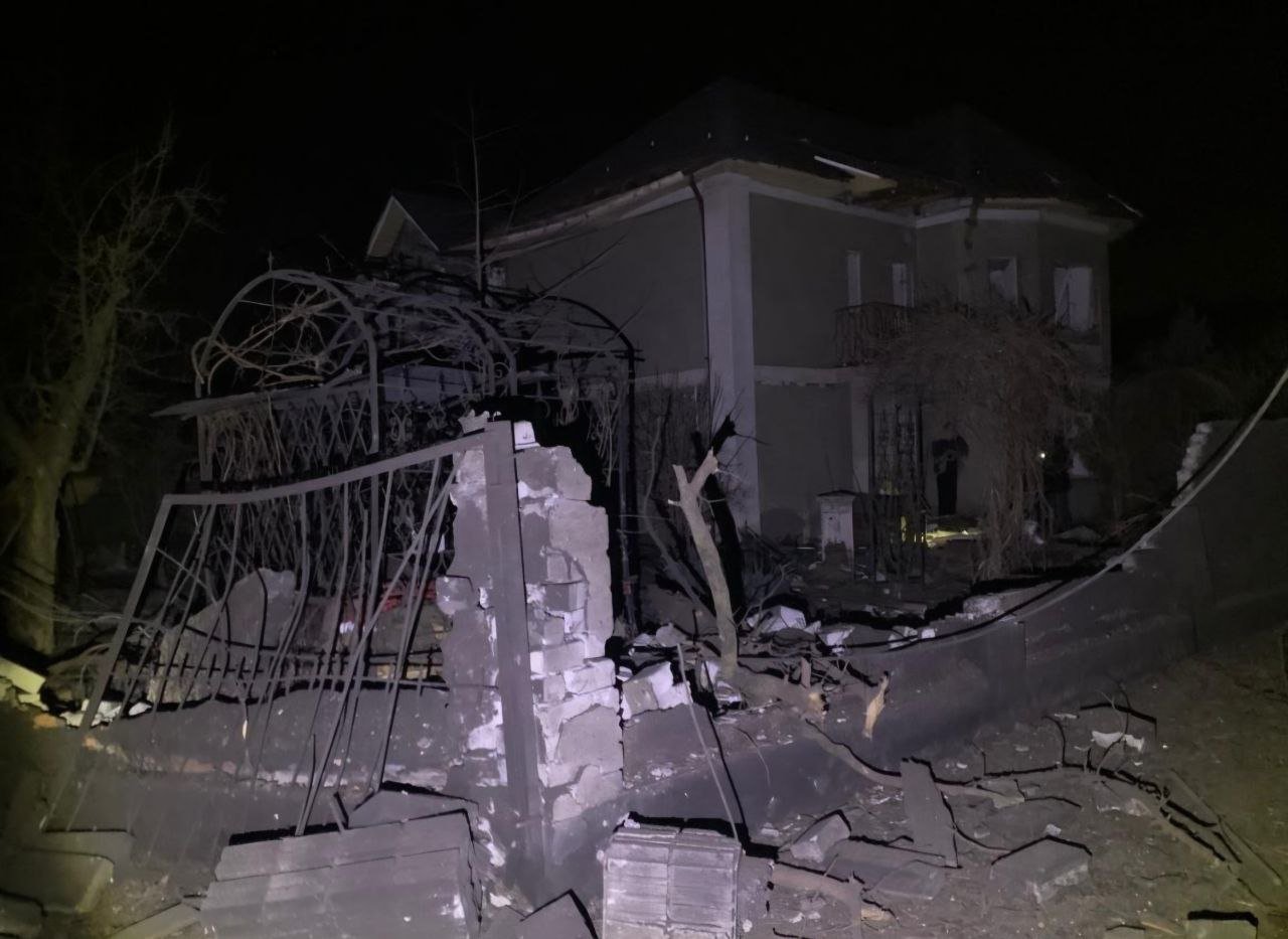 Ракетний удар по Кривому Рогу і атаки БпЛА на Синельниківщину: є загиблі