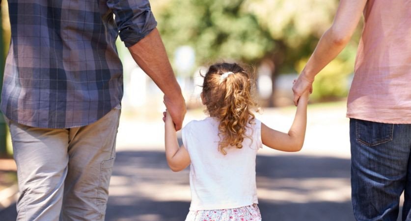 Усиновлення дітей на Дніпропетровщині