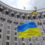 "Перевод "стрілок" та атака на своїх – це подарунок Путіну, – Палатний про претензії центральної влади до Кличка