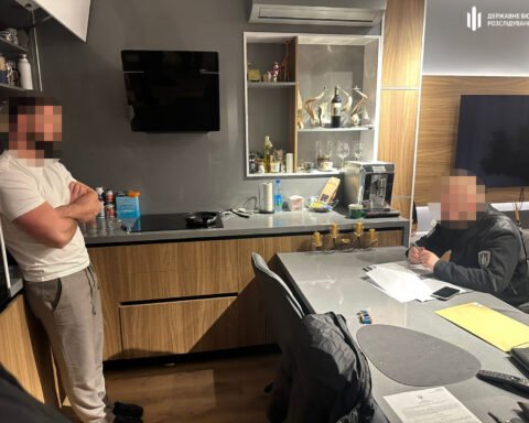 Гнилі продукти для ЗСУ та мільйонні «відкати»: ДБР викрило корупційну схему на Дніпропетровщині