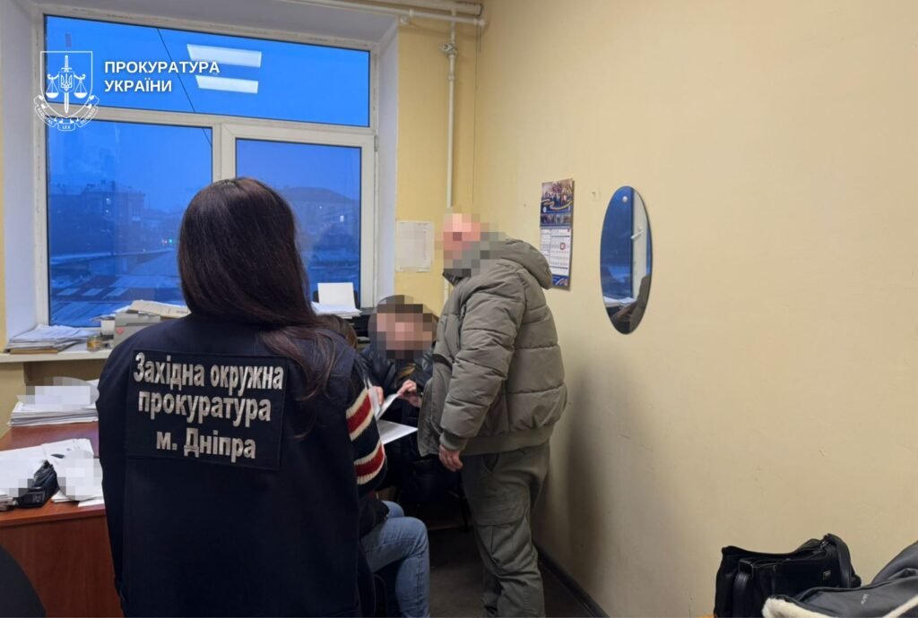 У Дніпрі лікарі прооперували здорову руку дитині: медикам оголосили підозру