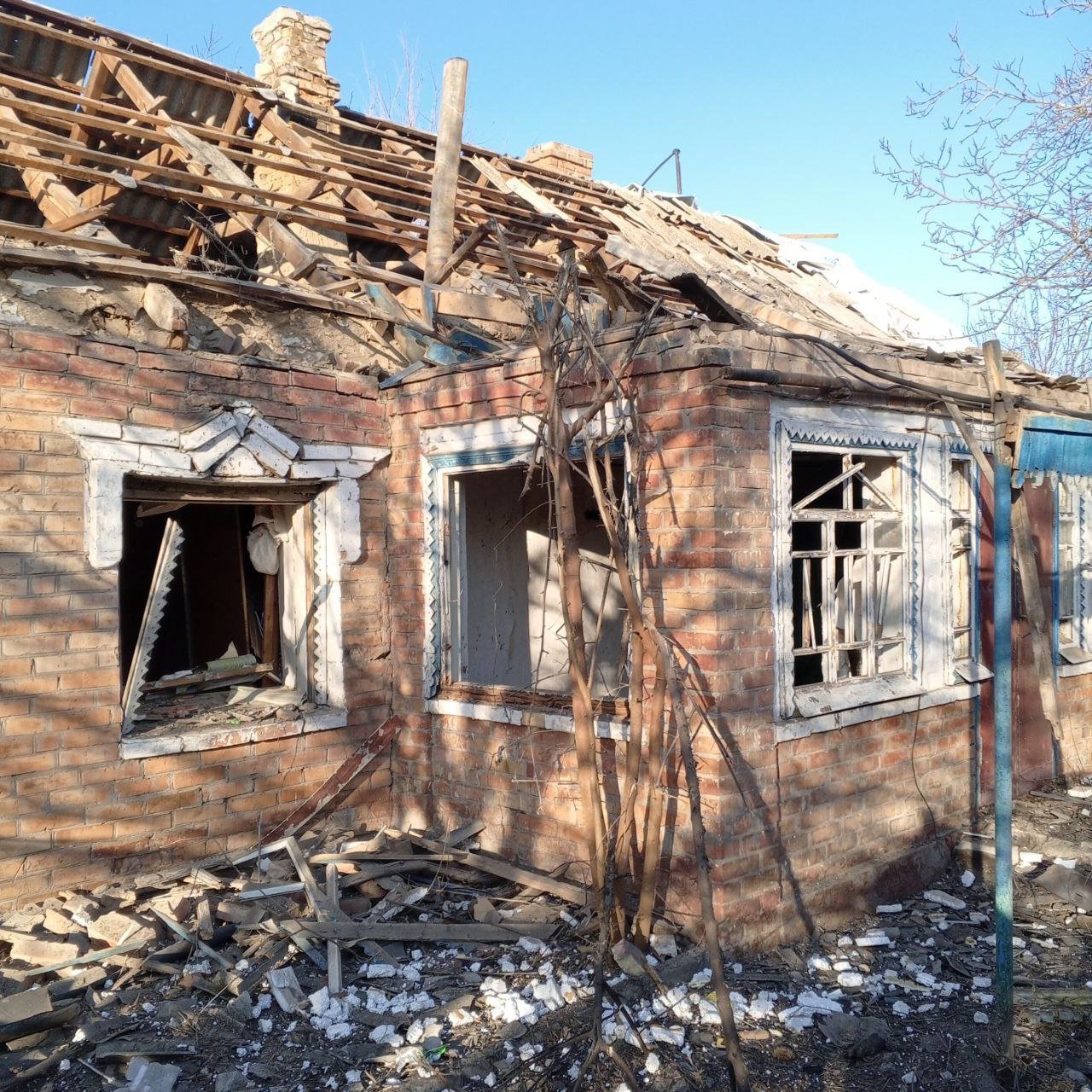 Обстріли Дніпропетровщини: троє поранених і 27 ударів за день