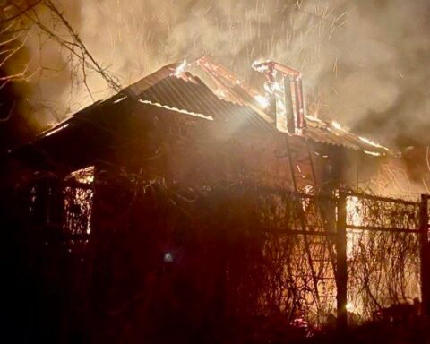 19 атак за вечір і ніч: росія обстріляла Нікопольщину, Павлоградщину та Дніпровський район