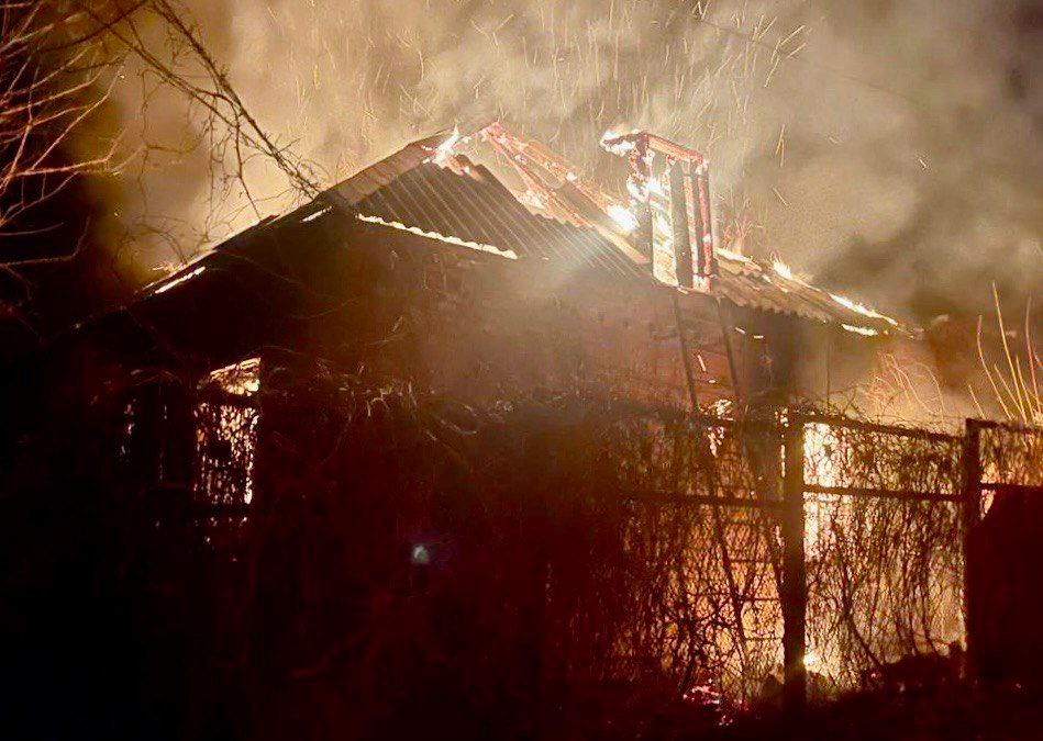 19 атак за вечір і ніч: росія обстріляла Нікопольщину, Павлоградщину та Дніпровський район