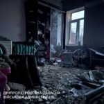 Масований удар БпЛА по Дніпру: поранені немовля та 4-річна дитина