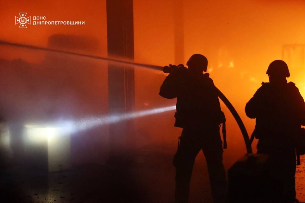 Дніпро та область опинились під масовою атакаю