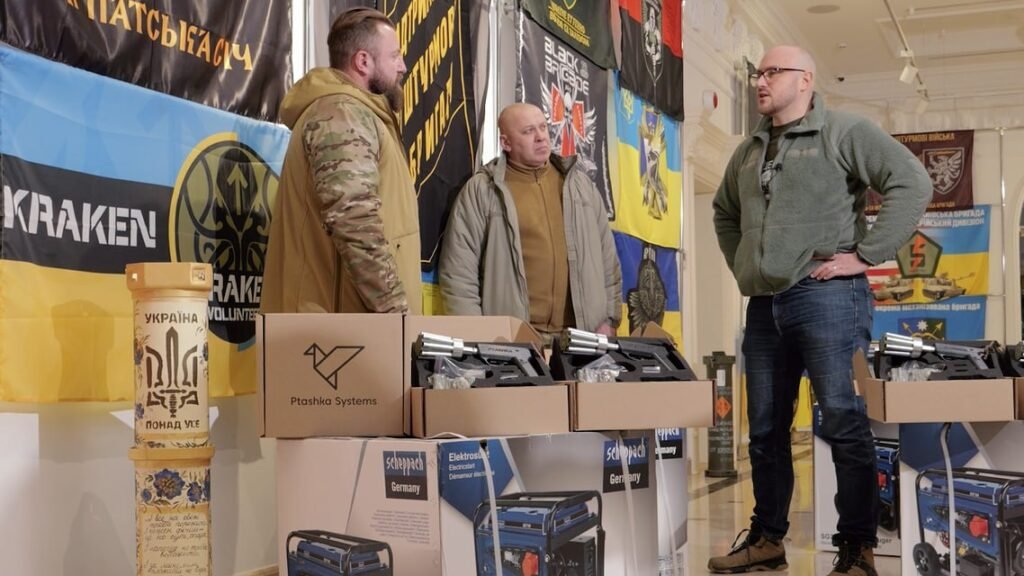 53 бригада ім. князя Володимира Мономаха отримала генератори та антидронові сіткомети від «Української команди»
