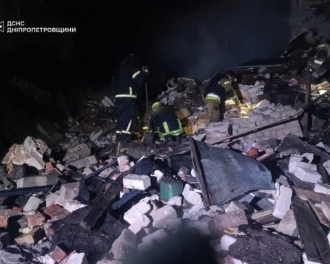 Синельниківщина: двоє загиблих і п’ятеро поранених після авіаударів