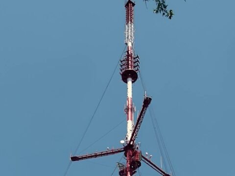 У Кривому Розі після атаки дронів знеструмлено телевежу