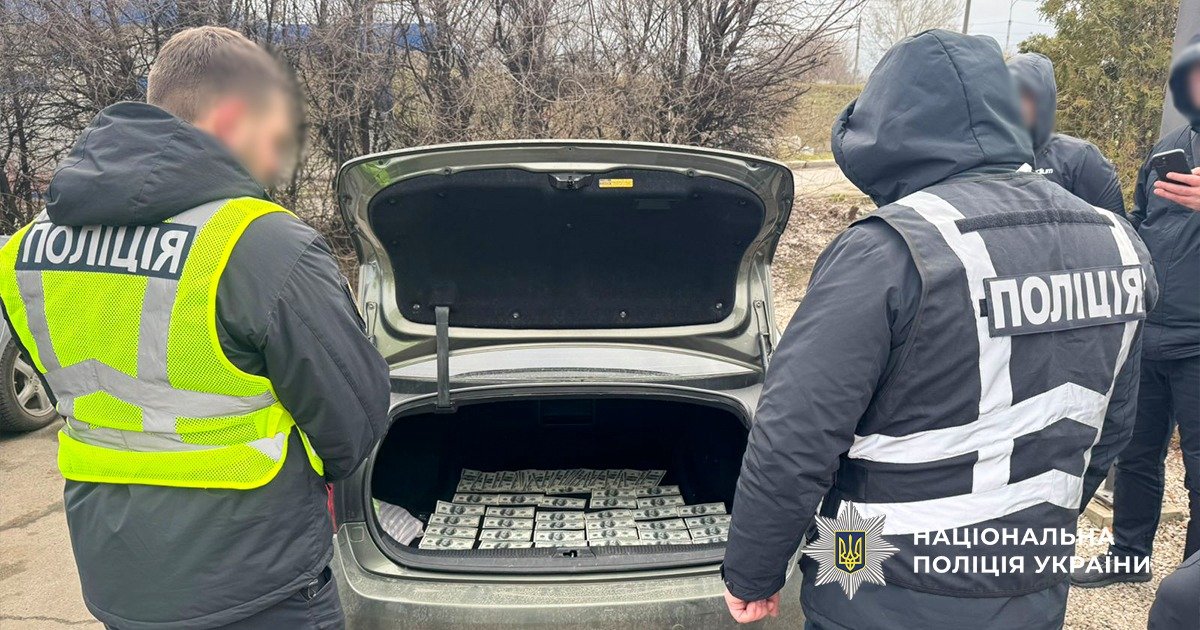 У Дніпрі викрили схему незаконного зняття з військового обліку за $16 тисяч