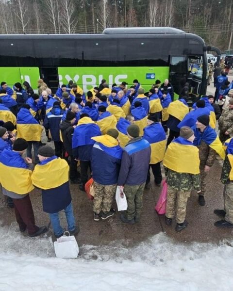 Україна повернула з полону 200 захисників: серед них оборонці Маріуполя