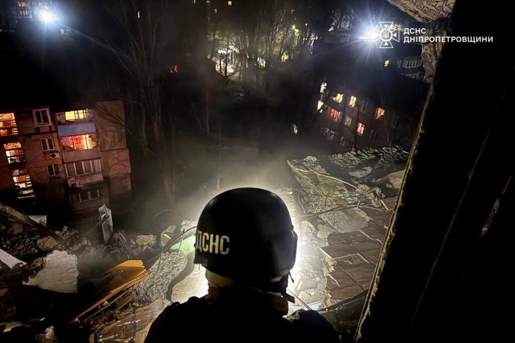 Нічна атака на Дніпропетровщину: поранені люди, серед них 15-річна дівчина