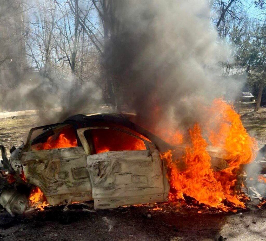 Масовані атаки на Дніпропетровщину: загинула жінка, ще дев’ятеро людей поранені