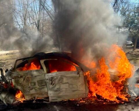 Масовані атаки на Дніпропетровщину: загинула жінка, ще дев’ятеро людей поранені