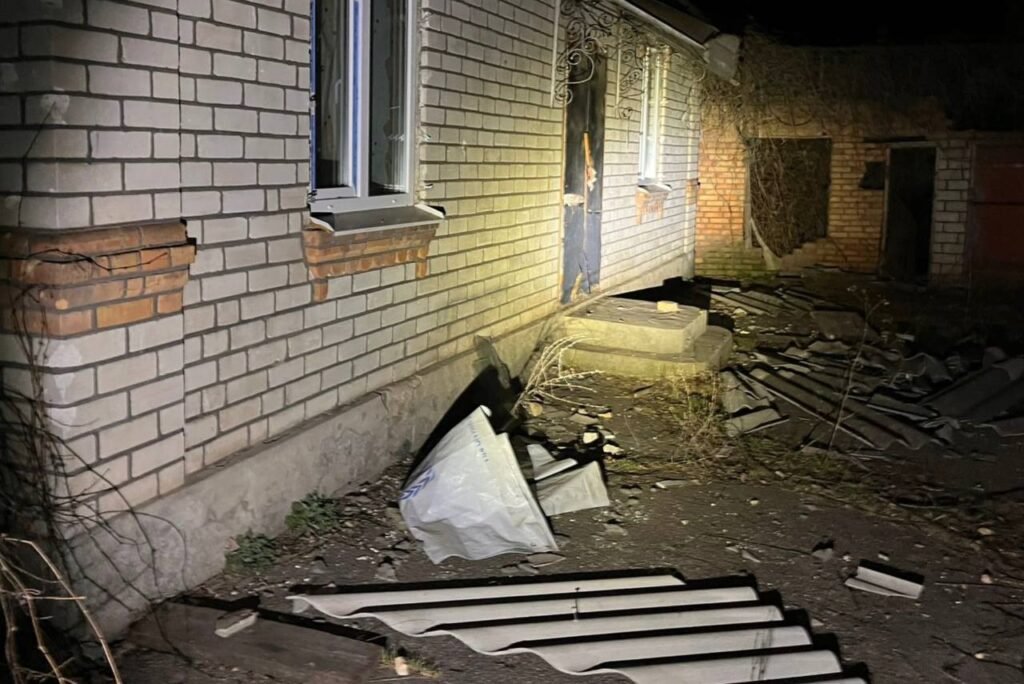 Росіяни 16 разів атакували Дніпропетровщину: є поранені та руйнування