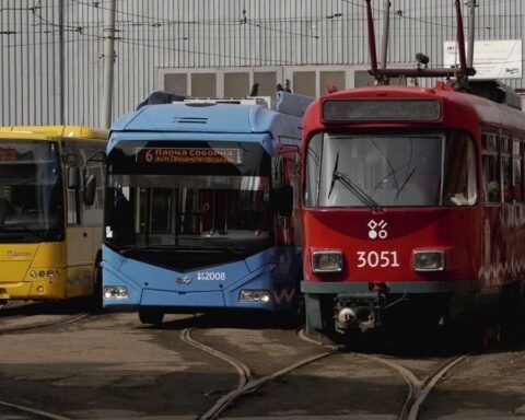У Дніпрі можуть підвищити вартість проїзду в автобусах через зростання цін на пальне